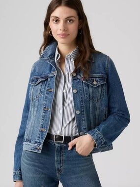 Levi’s Premium Original Trucker Denim Jacket – Blue (Size Small) | Classic Jean